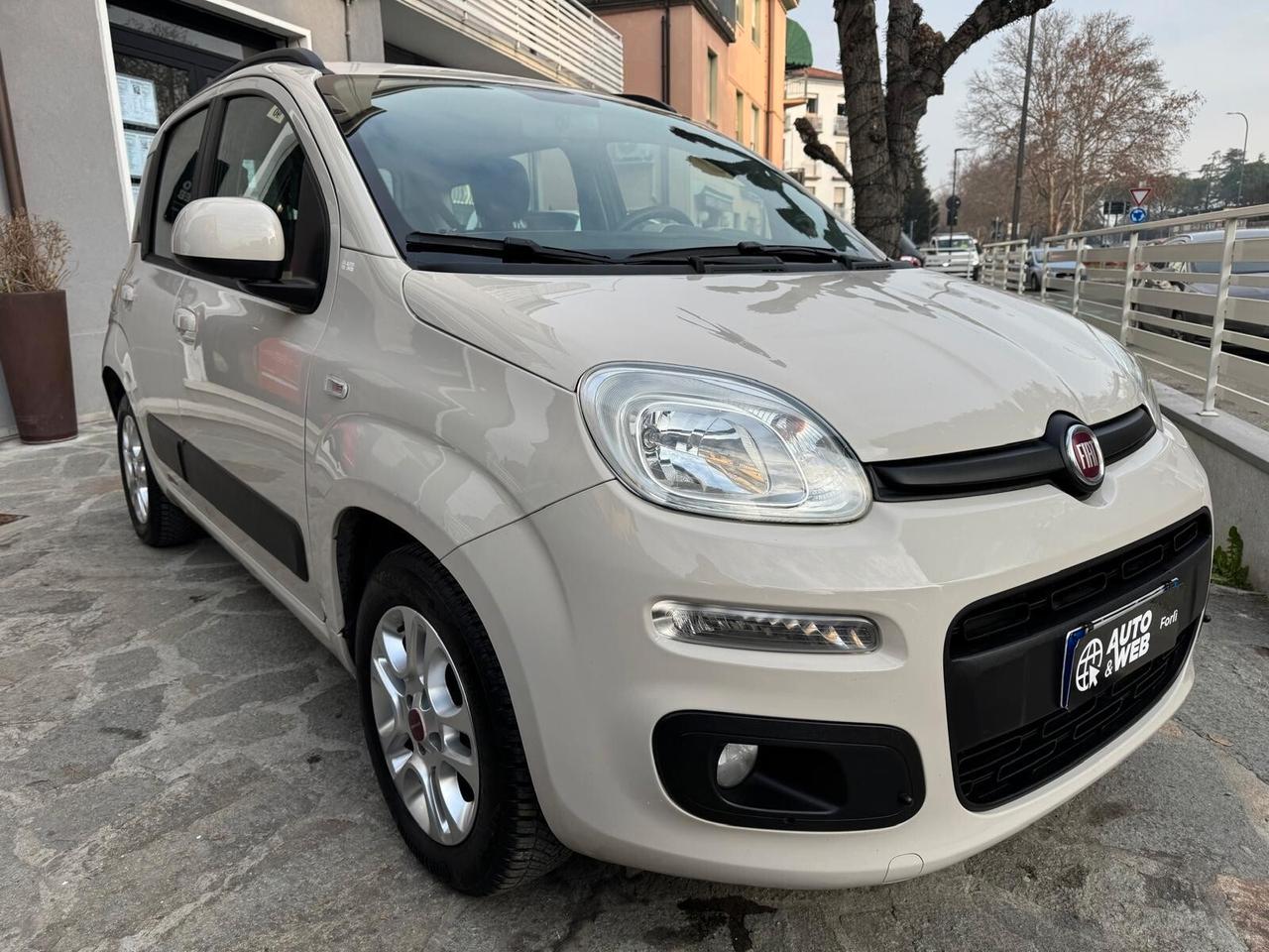 FIAT PANDA 1.2 LOUNGE UNIPROPRIETARIO NEOPAT.