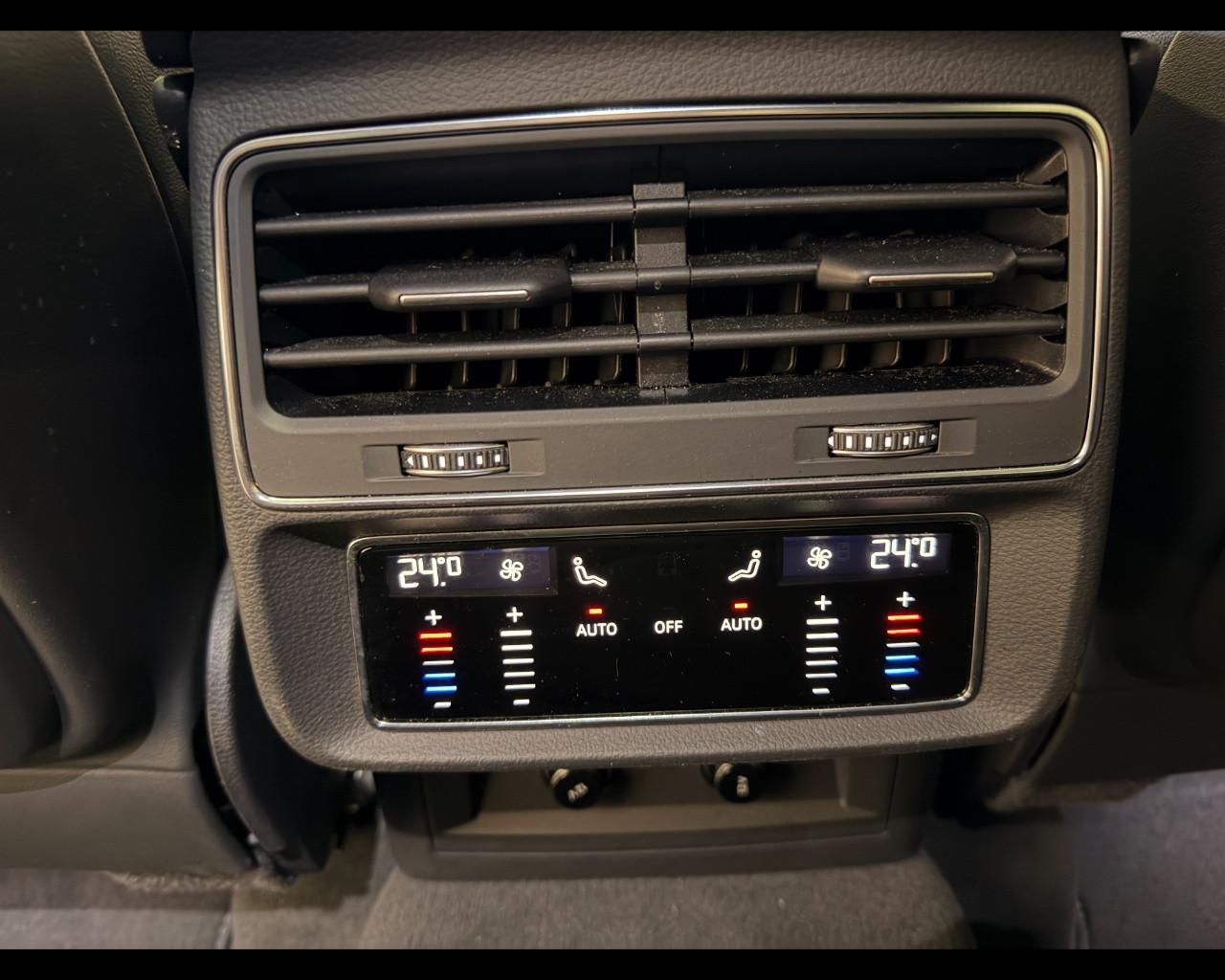 AUDI Q8 50 TDI MHEV TIPTRONIC QUATTRO S-LINE EDITION