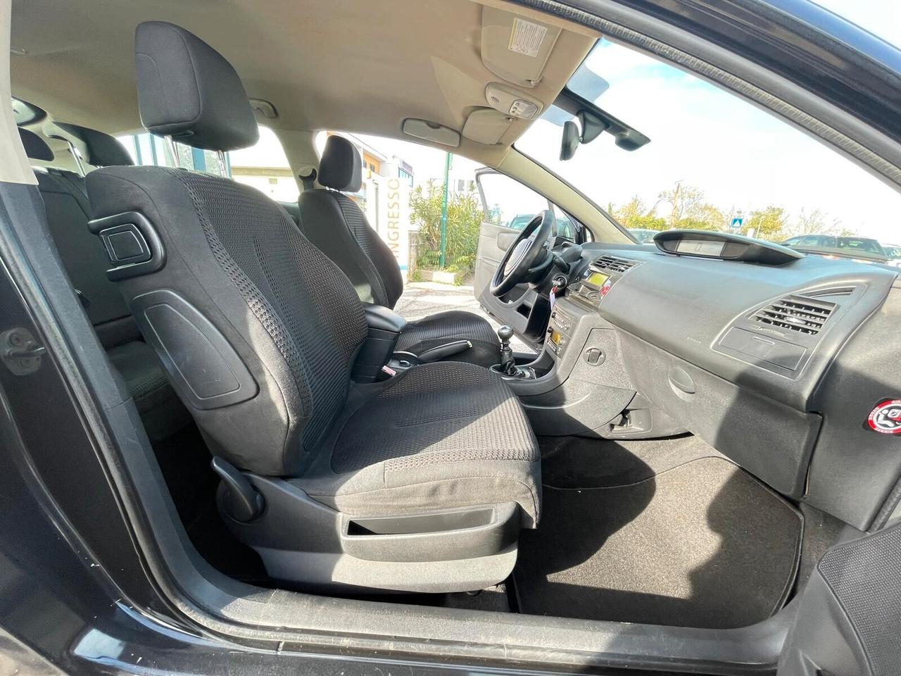 Citroen C4 Coupé 2.0 HDi 138CV FAP VTR