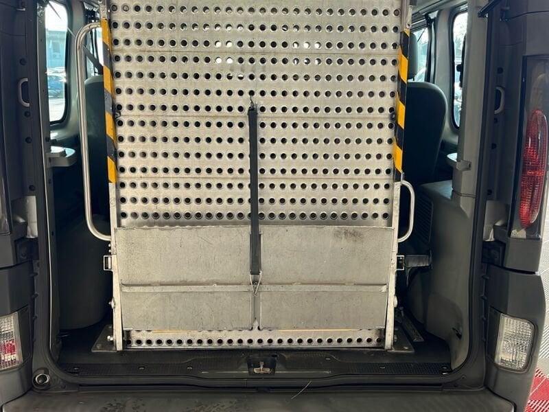 Renault Trafic T27 2.5dCi/140 16V PC-TN Furg.Con