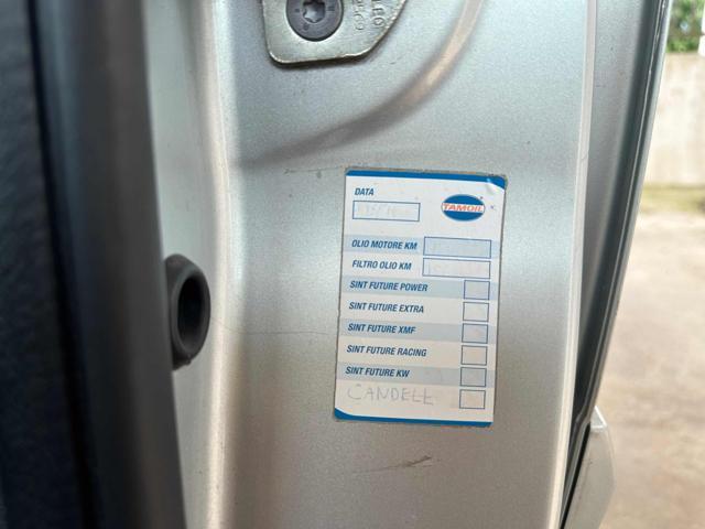 RENAULT Kangoo BENZINA/GPL 5 POSTI CAMBIO AUTOMATICO NAVIGATORE