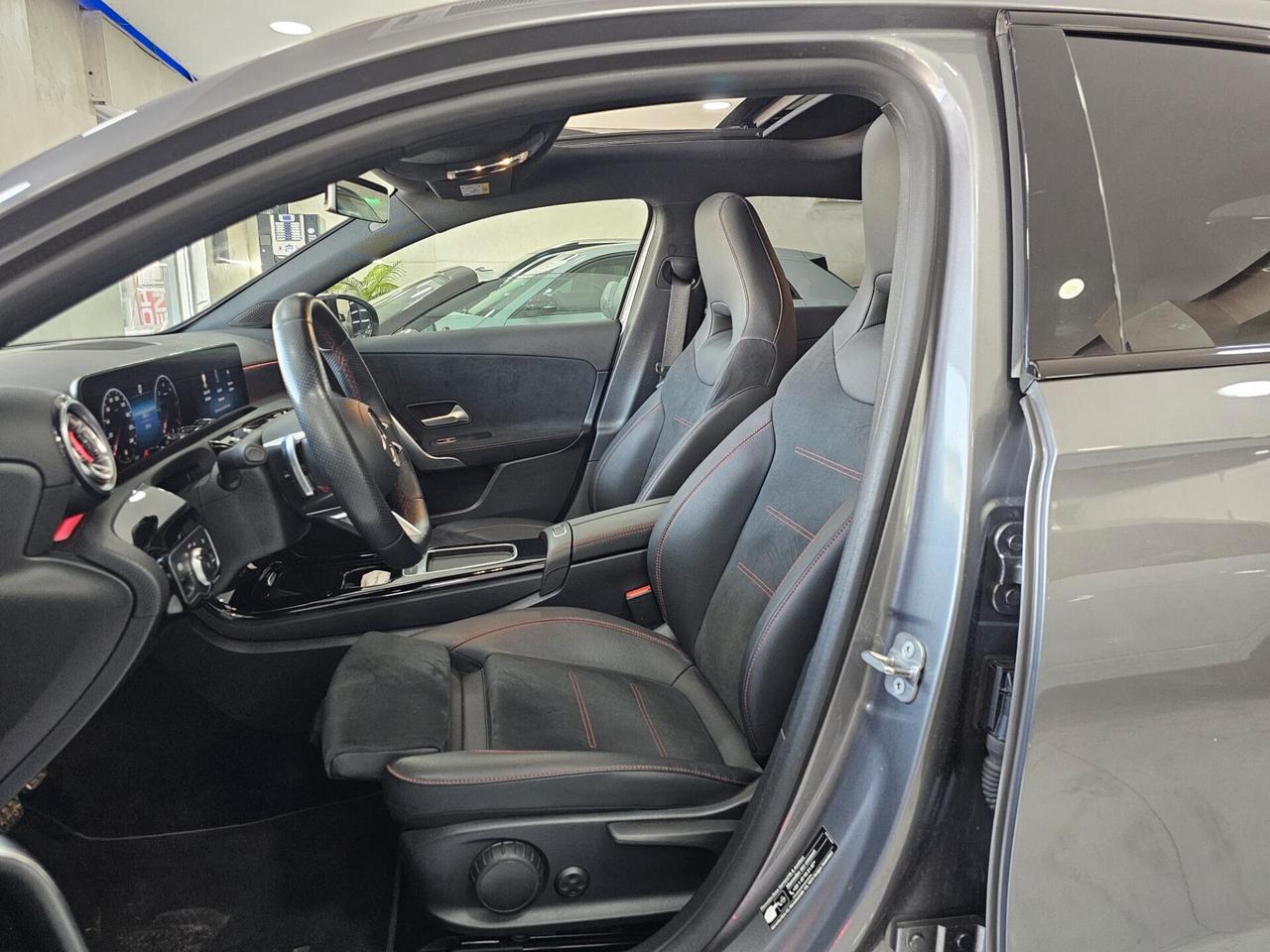 NUOVA MERCEDES-BENZ CLASSE A180d AMG LINE PREMIUM 2.0d 116CV CAMBIO AUTOMATIC