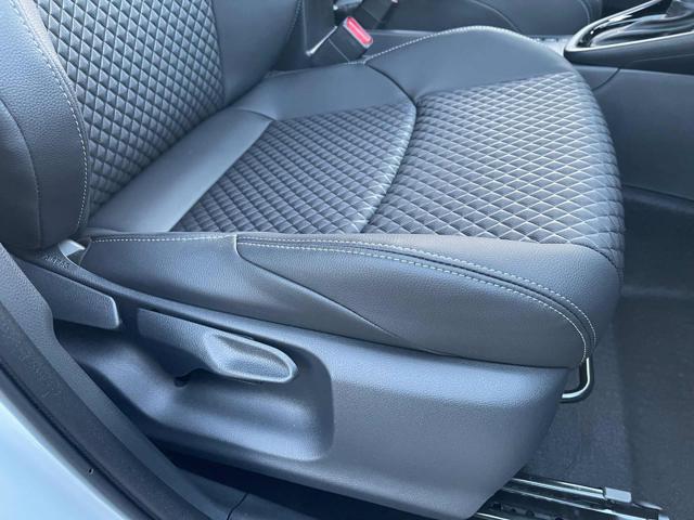 TOYOTA Yaris 1.5 130 Hybrid 5 porte Lounge - NUOVA