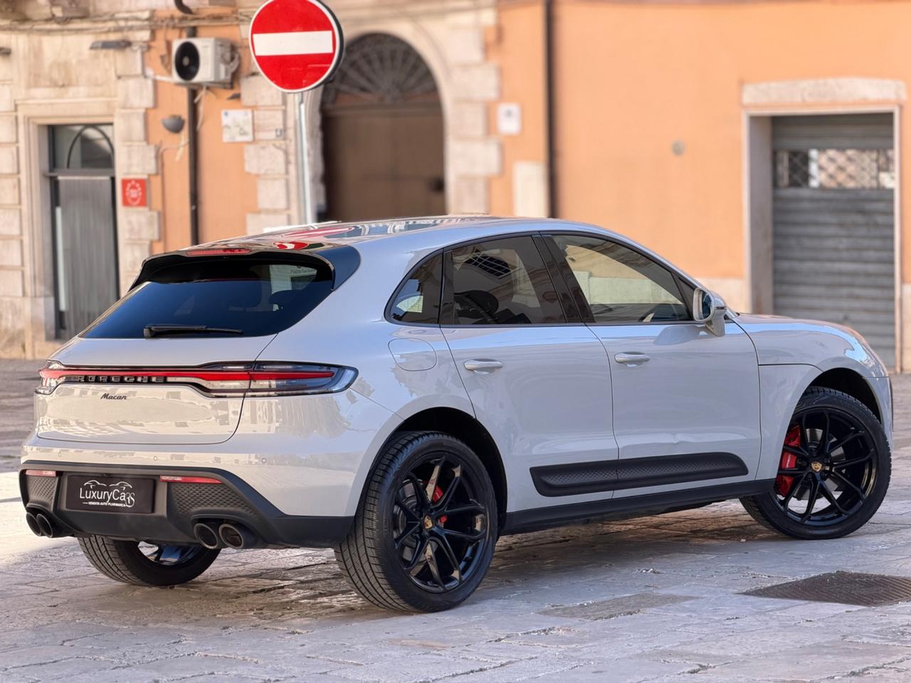 Porsche Macan 2.0 265 CV TURBO PDK GESSO SPORT CHRONO