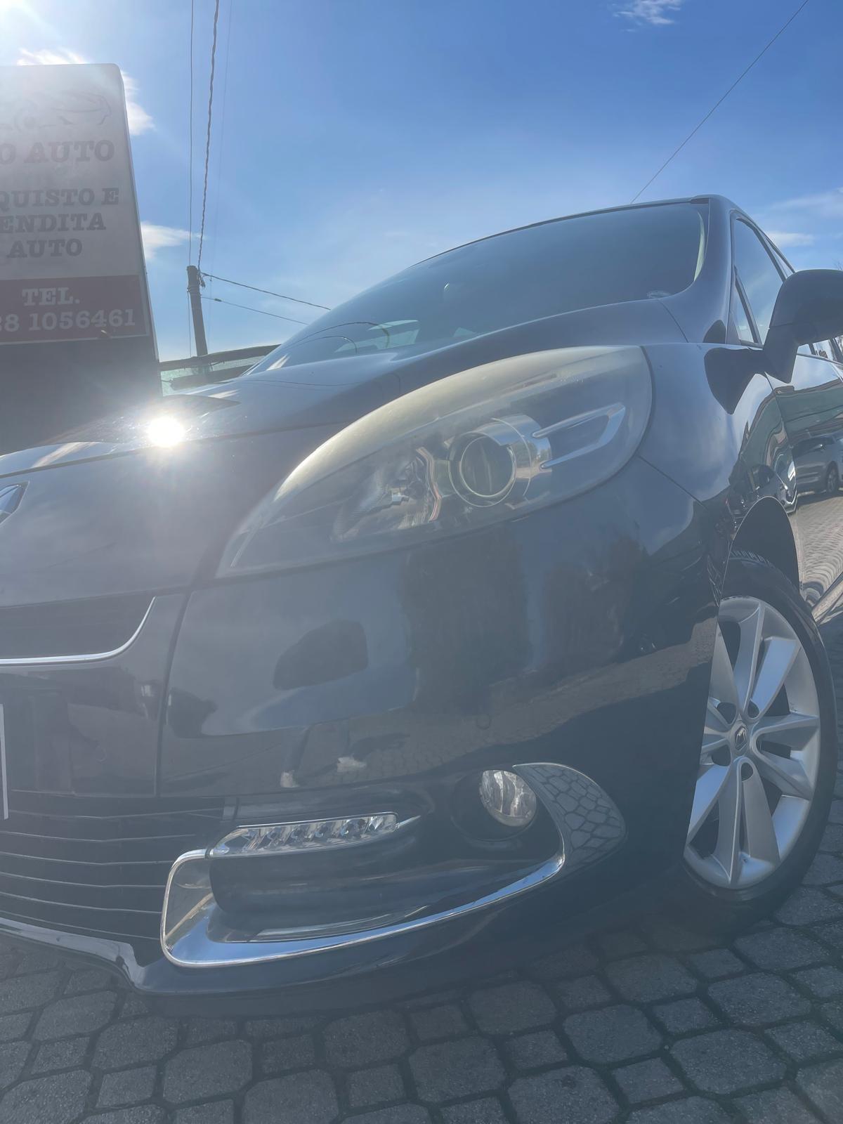 Renault Scenic Scénic X-Mod 1.5 dCi 110CV Dynamique