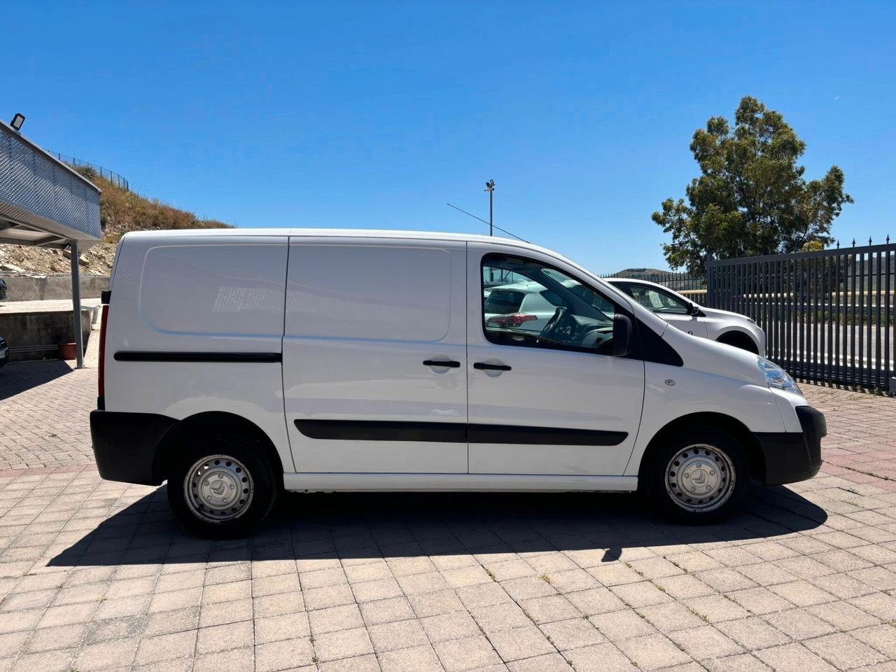 Citroen Jumpy - 2016