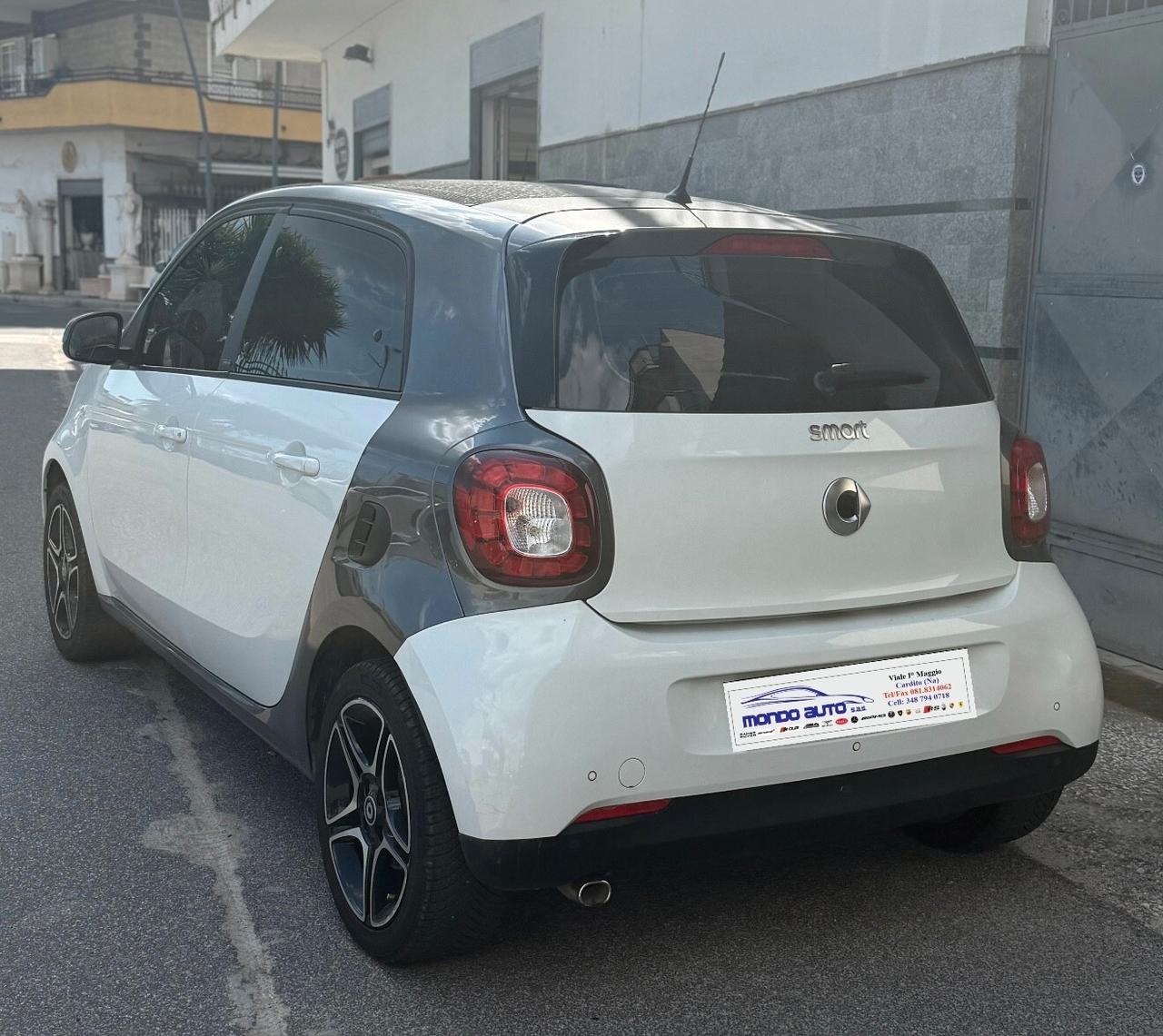 SMART FORFOUR 1-0 70 CV TWINAMIC PASSION