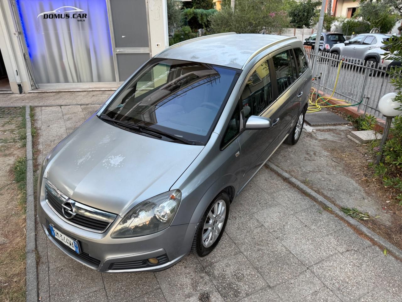 Opel Zafira 1.6 16V ecoM 94CV Cosmo