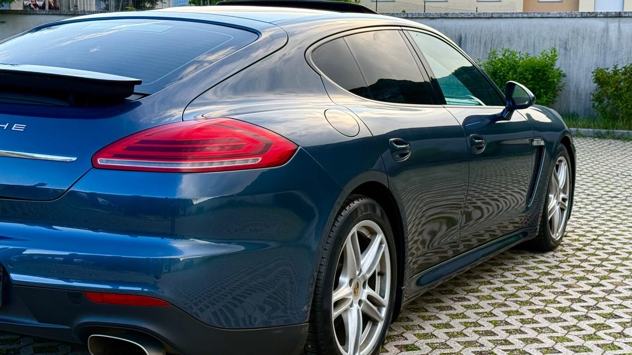 Porsche Panamera 3.6 i 300cv 4x4 Semi Nuova