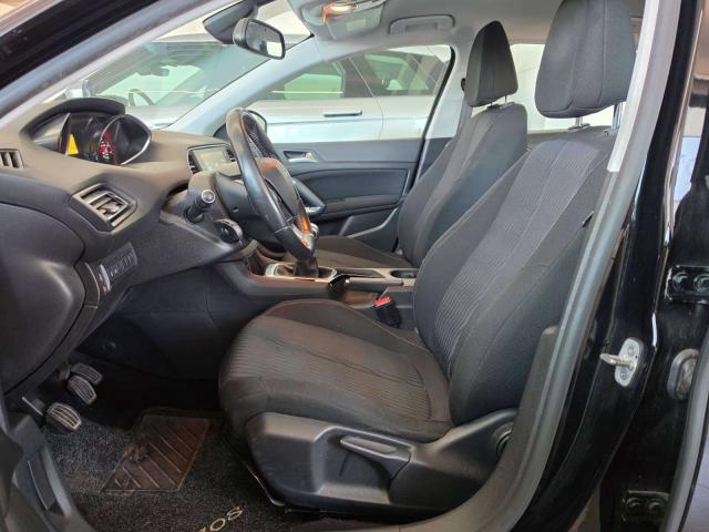 Peugeot 308 308 II 5p 1.6 bluehdi Allure s
