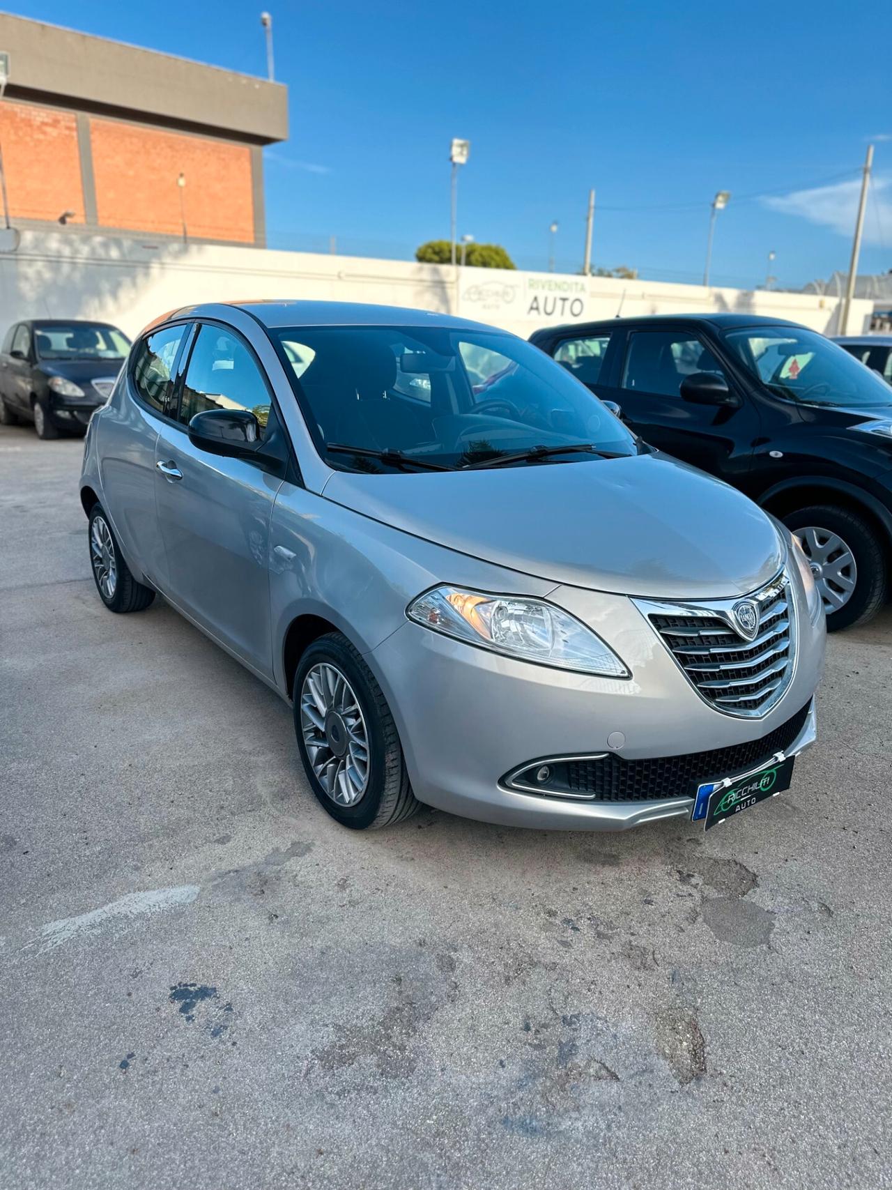 LANCIA YPSILON 1.3 MJT DIESEL 2012 OK NEOPATENTATI