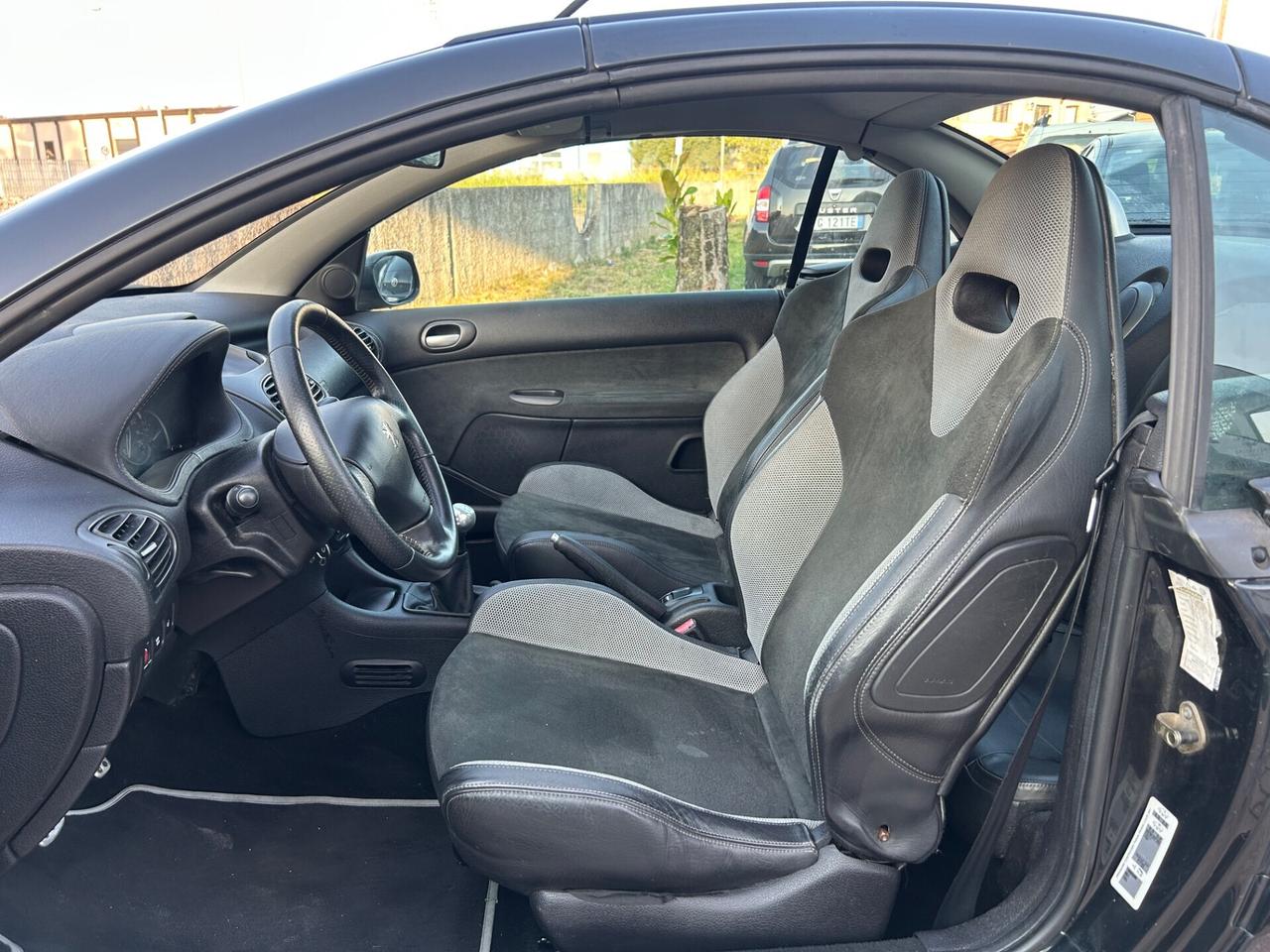 Peugeot 206 1.6 16V CC RC Line