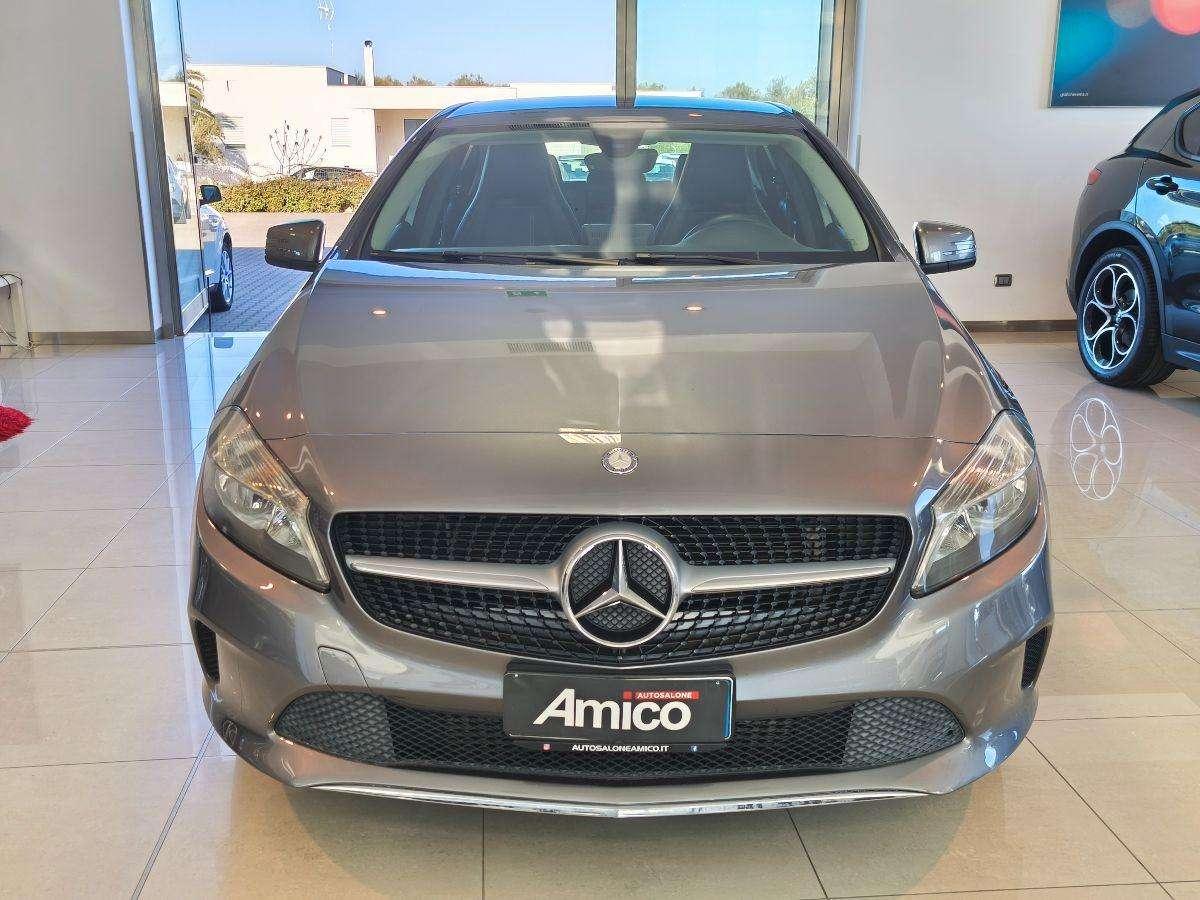 Mercedes-Benz A 180 d Sport Navi/Retro