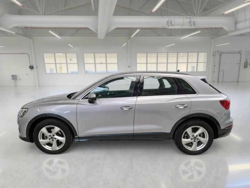 Audi Q3 35 2.0 tdi Business Advanced s-tronic