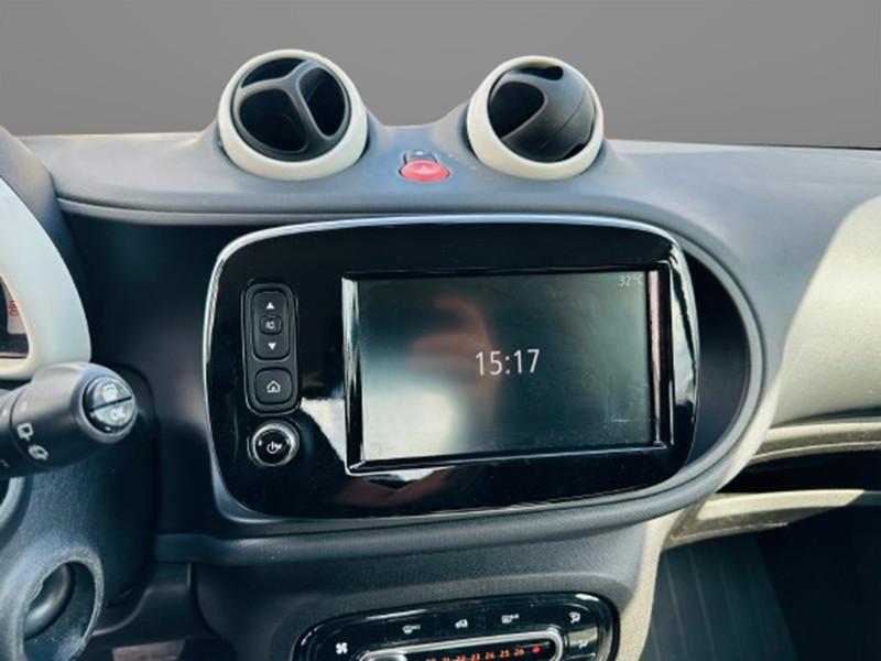 smart fortwo fortwo 70 1.0 twinamic Youngster