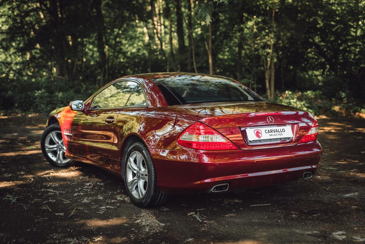 Mercedes SL 350 V6 315cv | 11 Tagliandi Mercedes | 31.000km