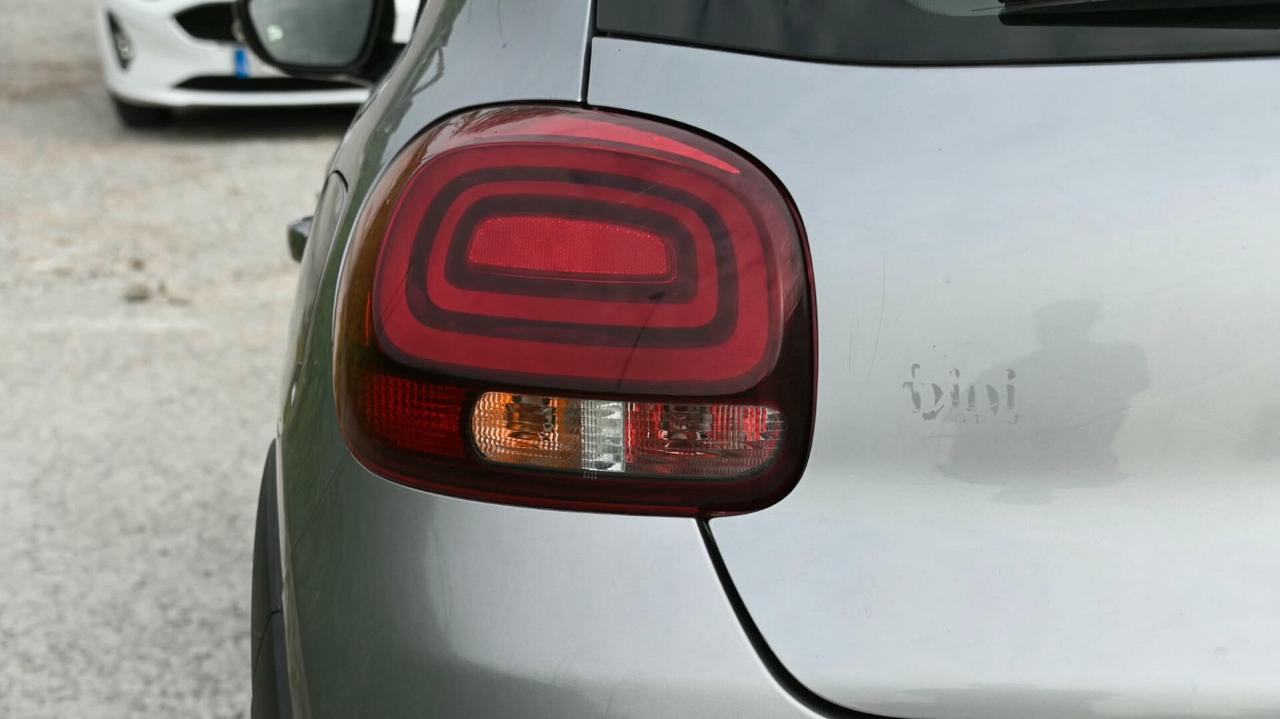 Citroen C3 PureTech Neopatantati
