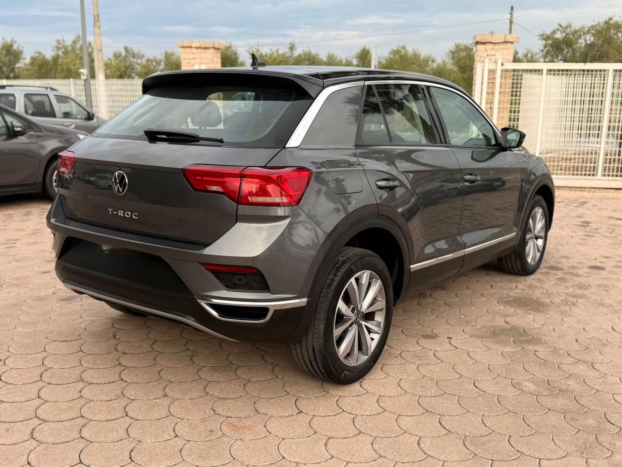 Volkswagen T-Roc 1.0 TSI Business BlueMotion Technology