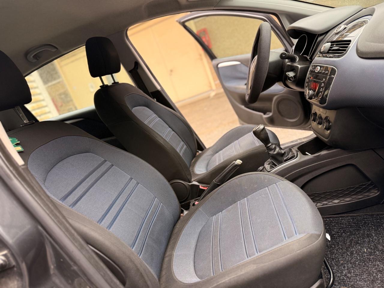 Fiat Punto Evo 1.3 Mjt 90 CV 5 porte pronta consegna