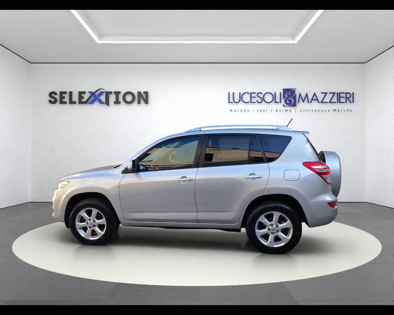 TOYOTA RAV4 3ª serie - RAV4 2.2 D-4D 150 CV DPF