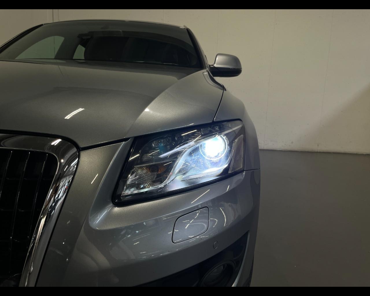 AUDI Q5 3.0 V6 TDI S-TRONIC QUATTRO