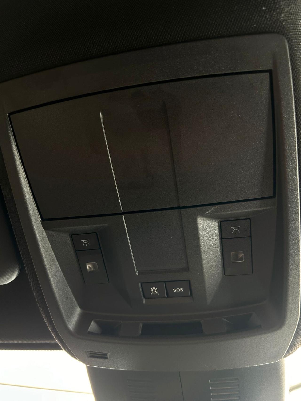 Peugeot 3008 Hybrid 136 e-DCS6 Allure