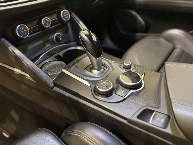 ALFA ROMEO Stelvio 2.0 Turbo 280 CV AT8 Q4
