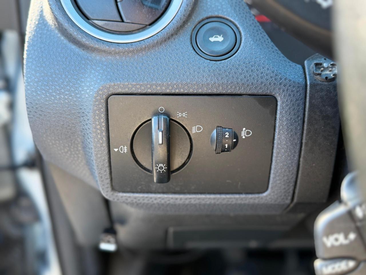 Ford Fiesta 1.4 TDCi 5p. Ghia