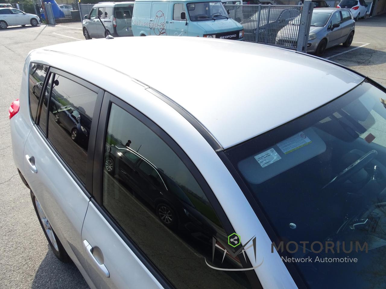 Toyota RAV4 5 Porte RAV4 Crossport 2.2 d-4d 2wd 150cv