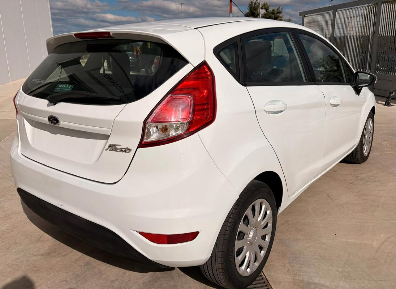 Ford Fiesta 1.5 TDCi 75CV 5 porte Business
