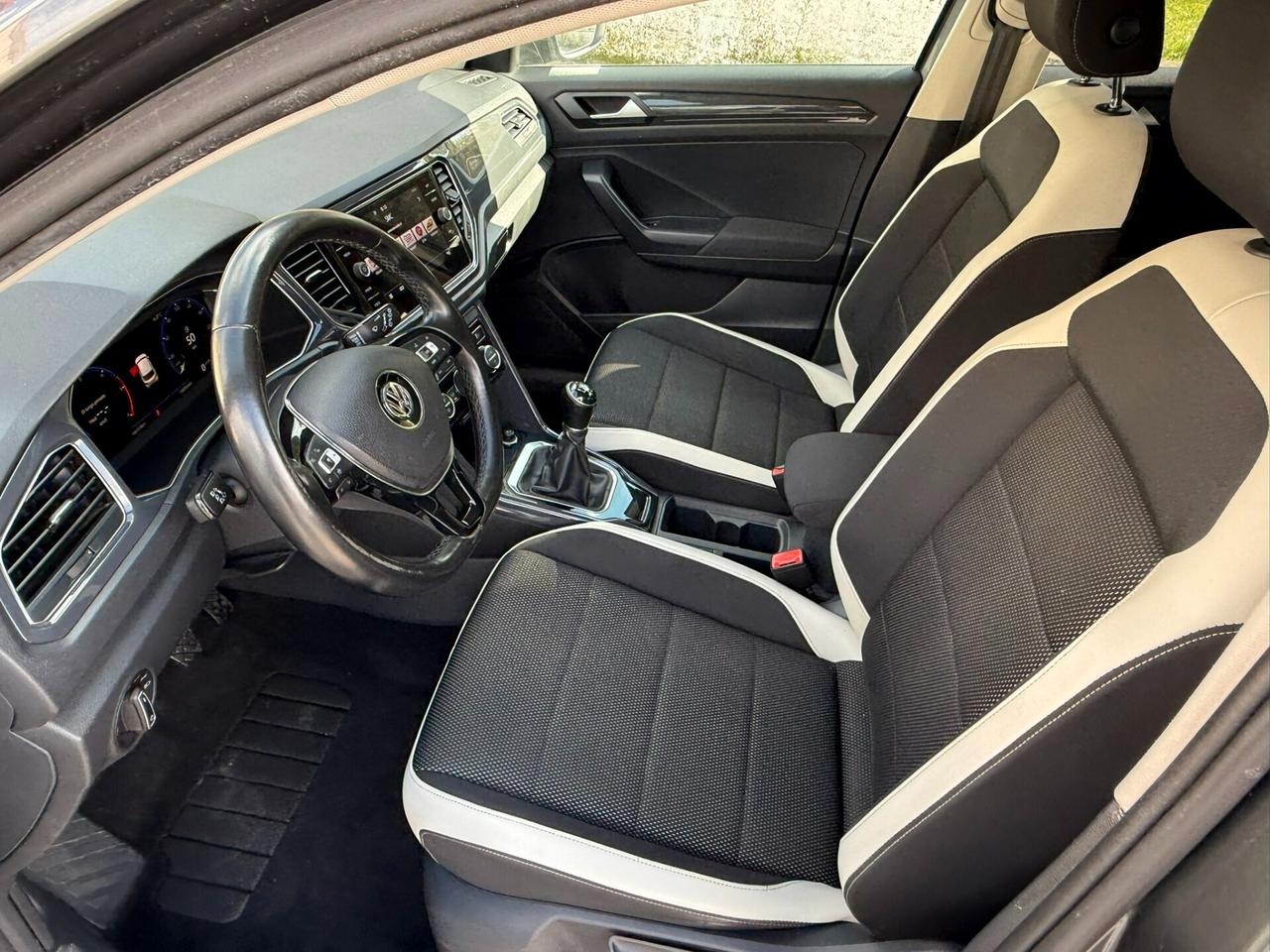 Volkswagen T-Roc 1.6 TDI SCR Advanced BlueMotion Technology