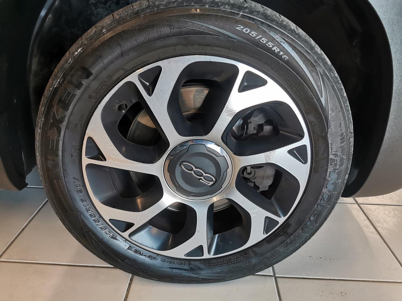 Fiat 500L 1.6 Multijet 120 CV Cross Iva 22% deducibile