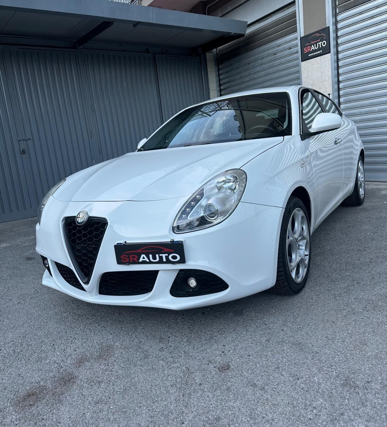 Alfa Romeo Giulietta 1.6 JTDm-2 105cv Distinctive