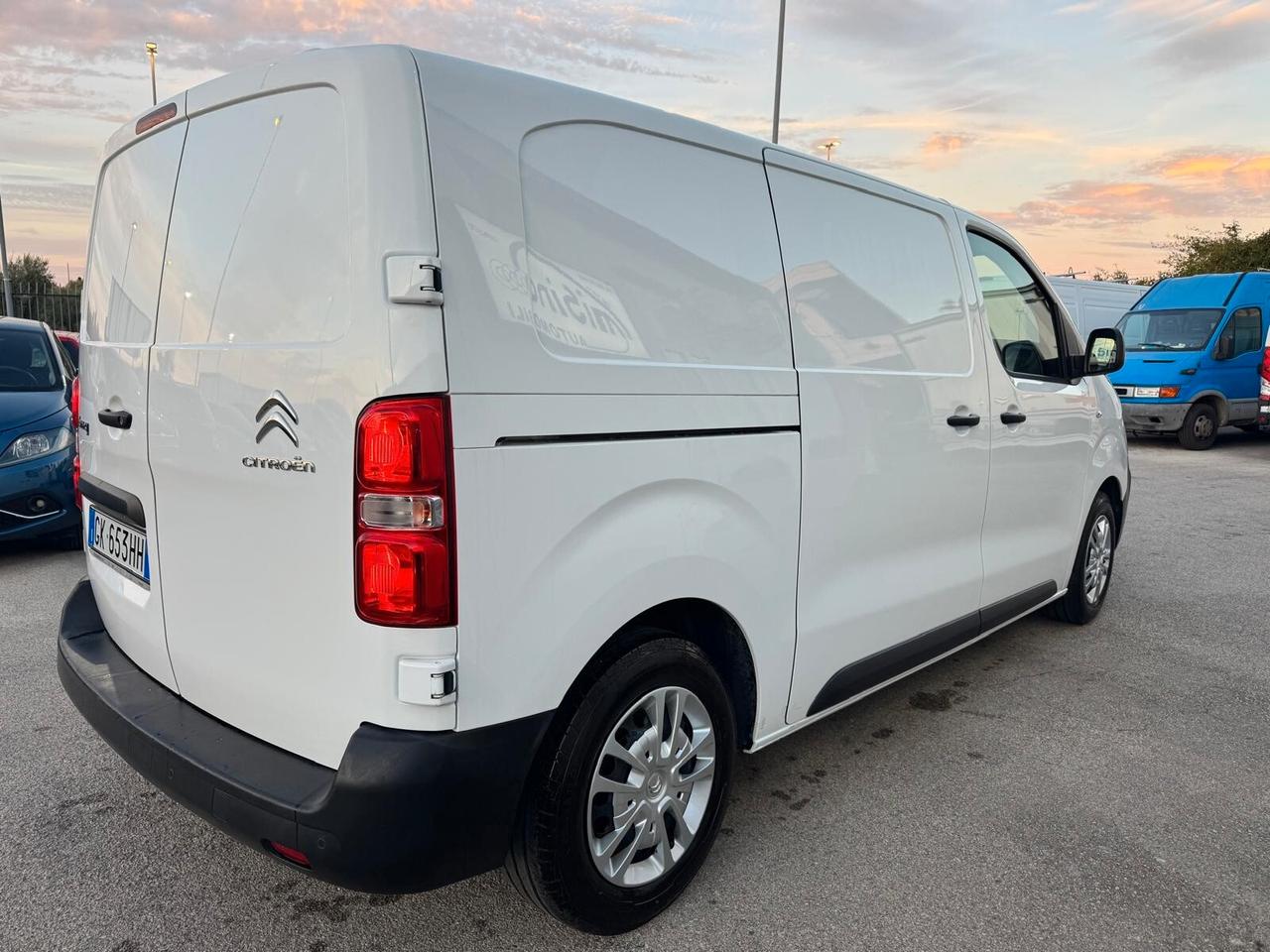 Citroen Jumpy 1.5 BlueHDi 120 PROMOFIN