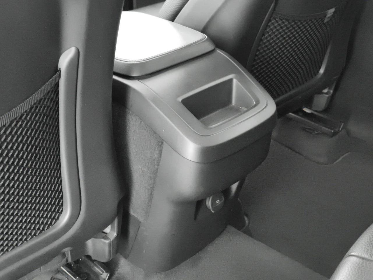 Volvo XC90 2.0 b5 Core awd 7 Posti