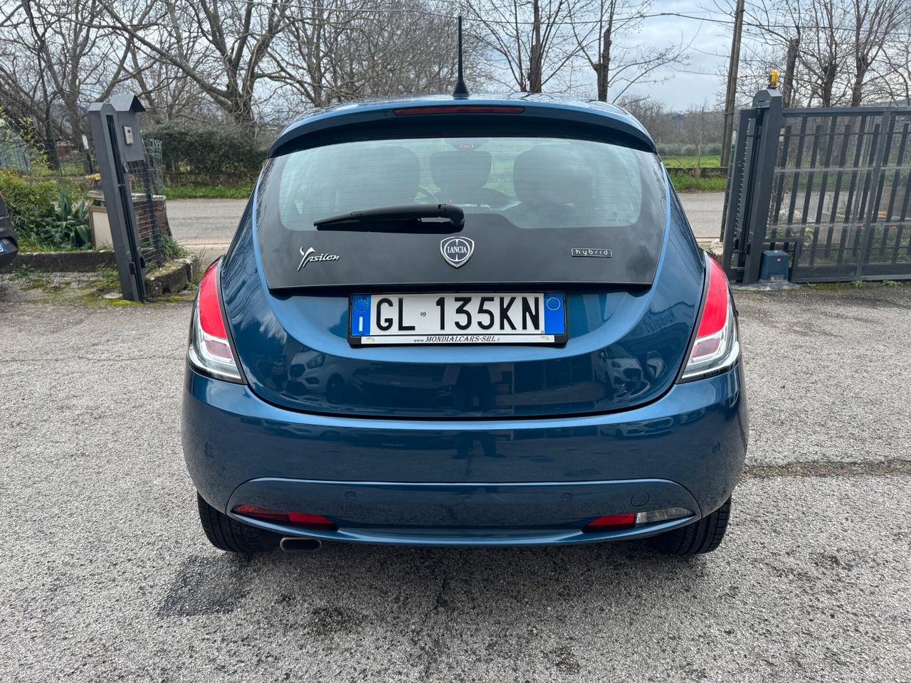 Lancia Ypsilon 1.0 FireFly 5 porte S&S Hybrid Gold Plus