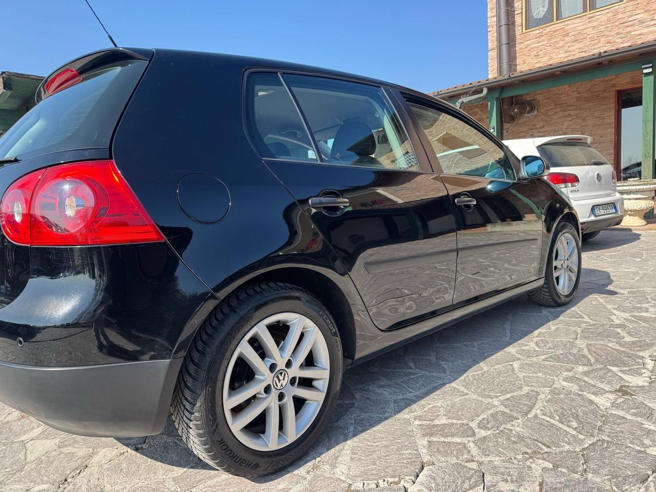 Volkswagen Golf 1.9 TDI 5P Sportline Ltd.Edition neopatentati