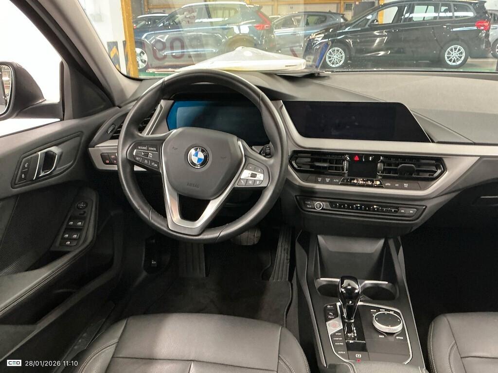 BMW 116D 115CV STEPTRONIC BUSINESS ADVANTAGE ( FARI LED - BMW DIGITAL COCKPIT - NAVI - MIRROR - PARK ASSISTANT - TELECAMERA POST. - PELLE )