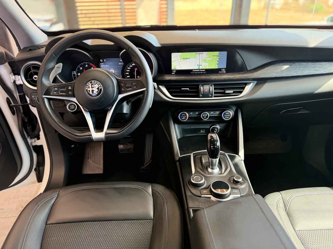 Alfa Romeo Stelvio 2.2 Turbodiesel 190 CV AT8 Q4 B-Tech