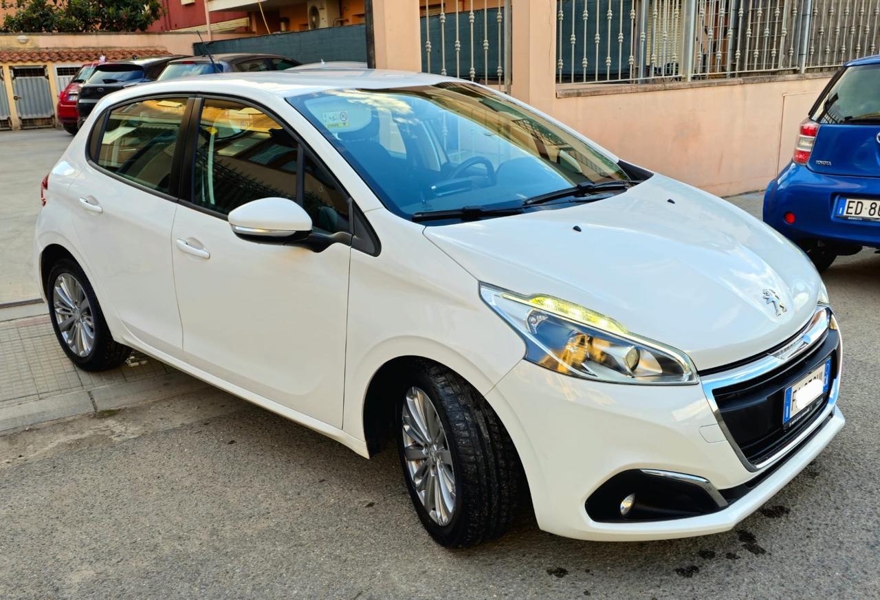 Peugeot 208 BlueHDi 75 5 porte Mix