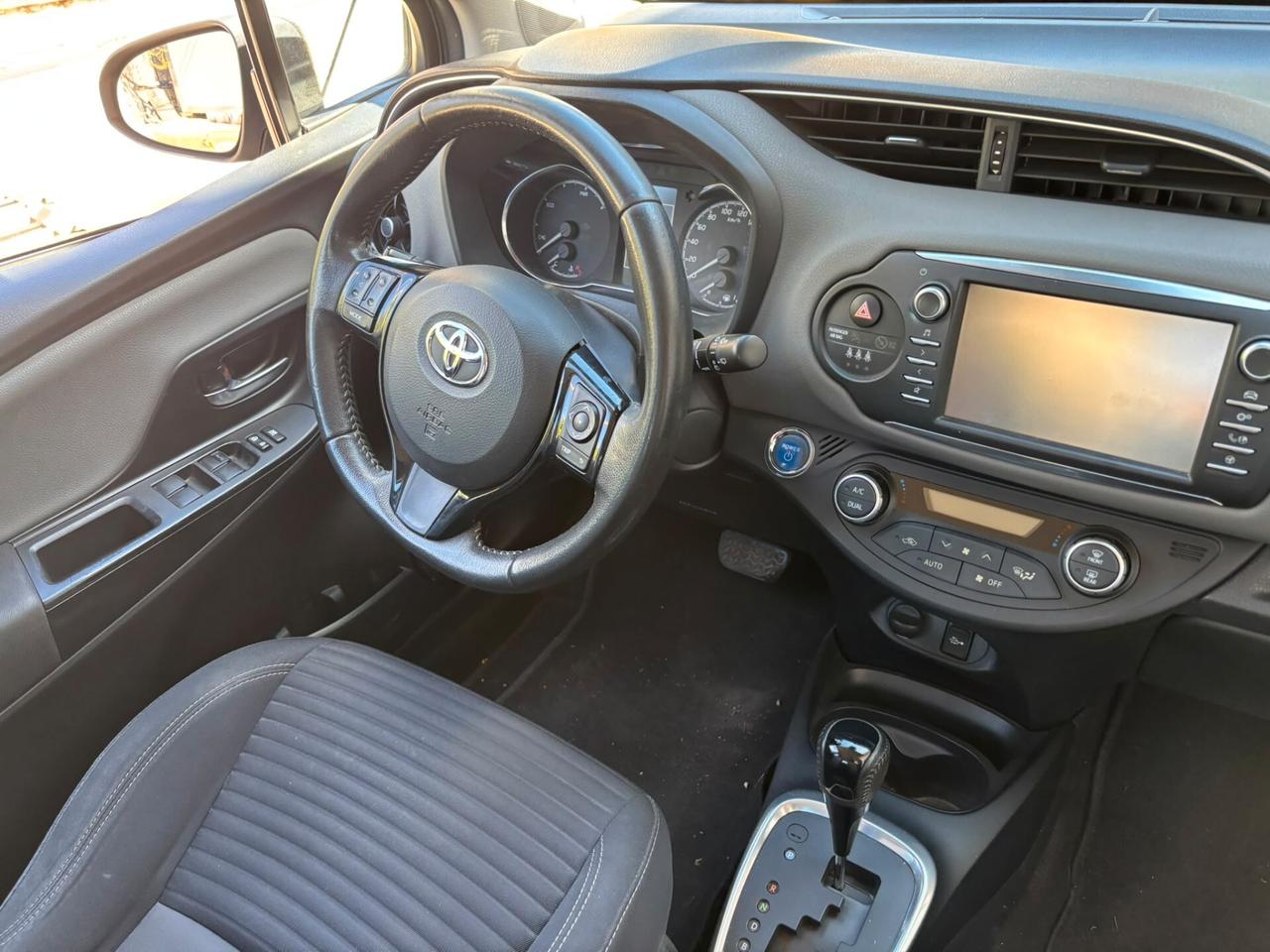 Toyota Yaris 1.5 Hybrid 5 porte Active