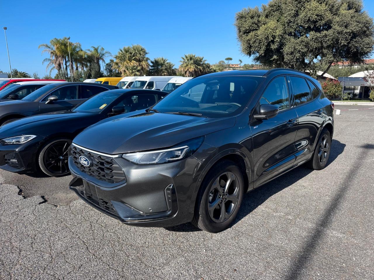 Ford Kuga 2.5 Full Hybrid 180 CV CVT 2WD Titanium