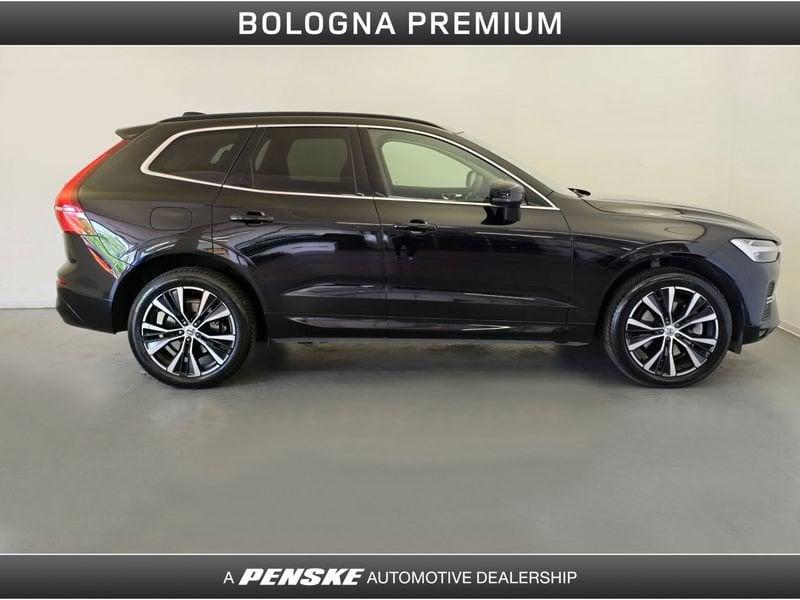 Volvo XC60 B5 (d) AWD automatico Core