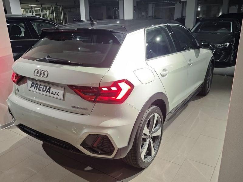 Audi A1 allstreet 30 TFSI S tronic Identity Contrast