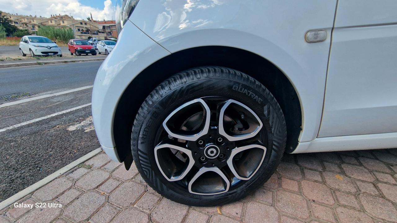 Smart ForTwo 90 0.9 Turbo twinamic PASSION * LED+ PANORAMA*