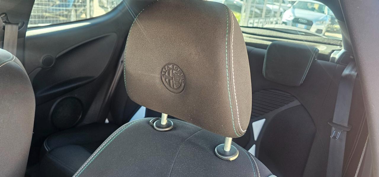 Alfa Romeo MiTo 1.3 JTDm 85 CV S&S Distinctive