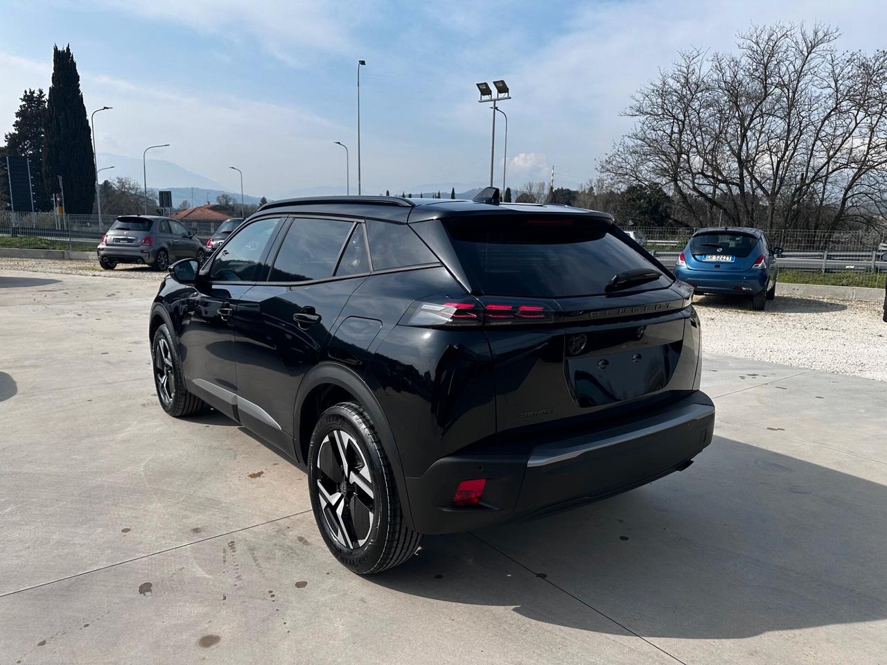 Peugeot 2008 PureTech 100 S&S Allure