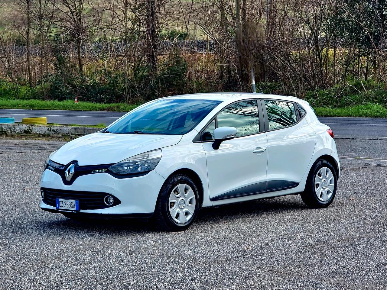 Renault Clio 1.2 75CV GPL 5 porte Costume National 2015-E5B NEO