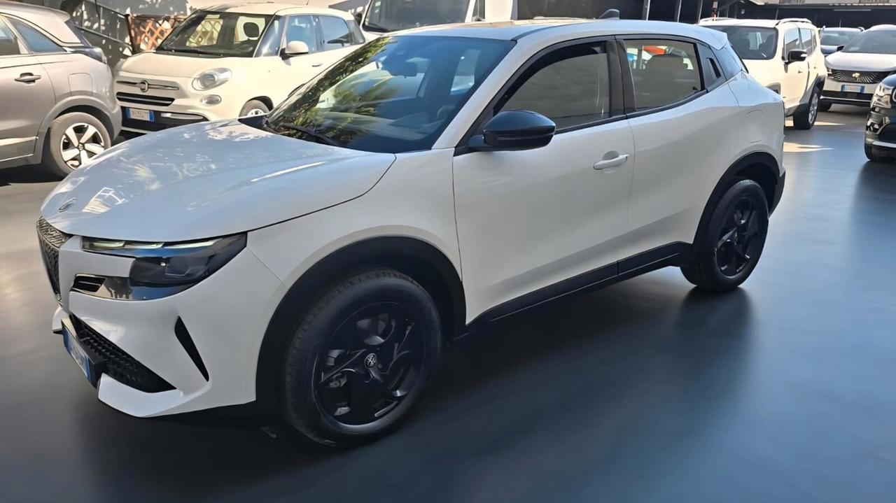 Alfa Romeo Junior 1.2 145 CV Hybrid eDCT6