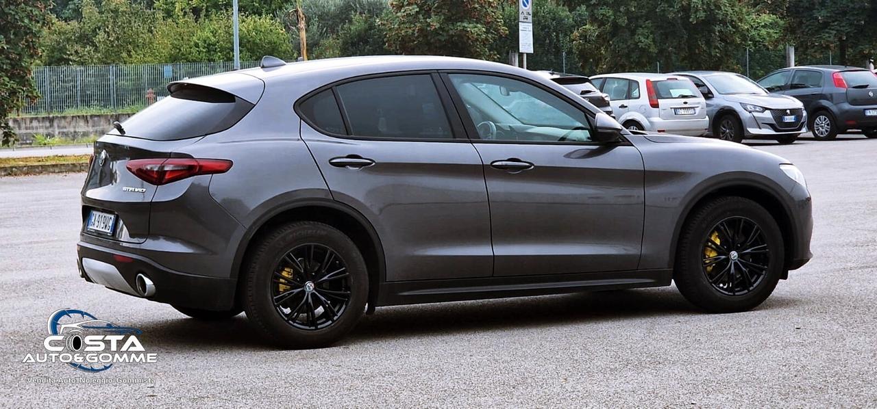 Alfa Romeo Stelvio 2.2 Turbodiesel 190 CV AT8 Q4 Sprint